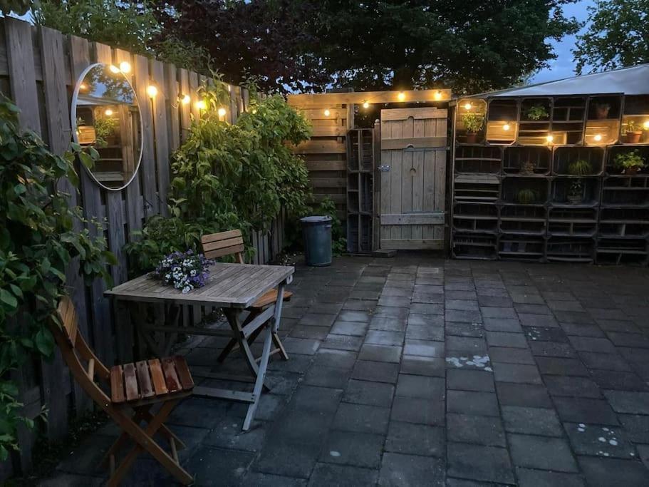 Appartement Watertoren Met Tuin En Gratis Parkeren Goes